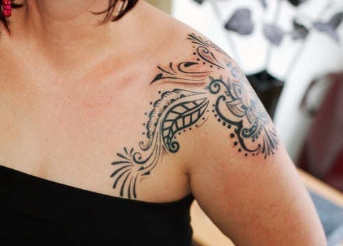 Girls Shoulder Tattoo 9