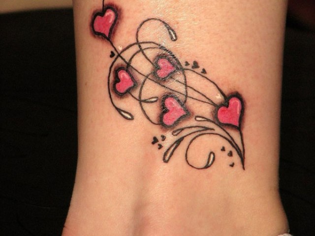Small-Hearts-Tattoo