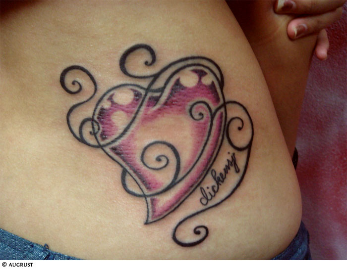 swirly-heart-tattoo-design